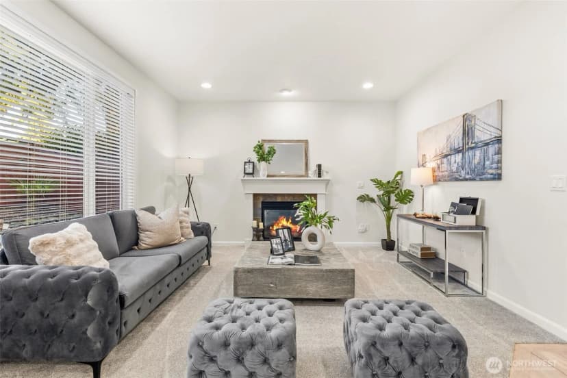 Property photo for 2017 Ne 24th Place, Renton photo 15