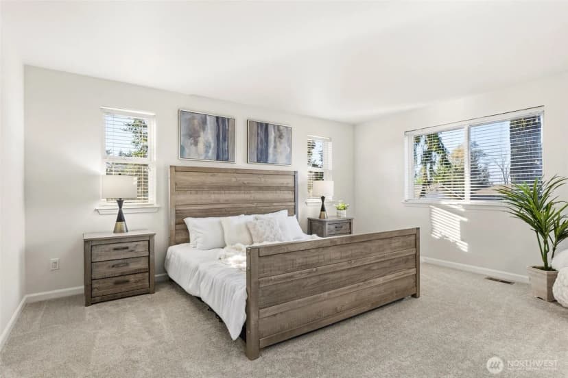 Property photo for 2017 Ne 24th Place, Renton photo 28