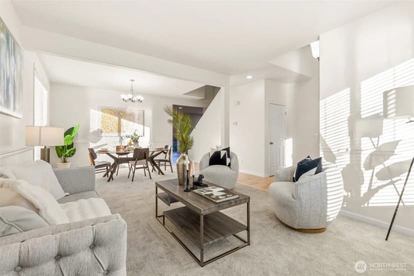 Property photo for 2017 Ne 24th Place, Renton photo 4