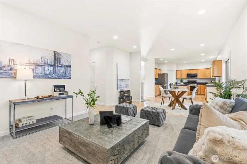 Property photo for 2017 Ne 24th Place, Renton photo 19