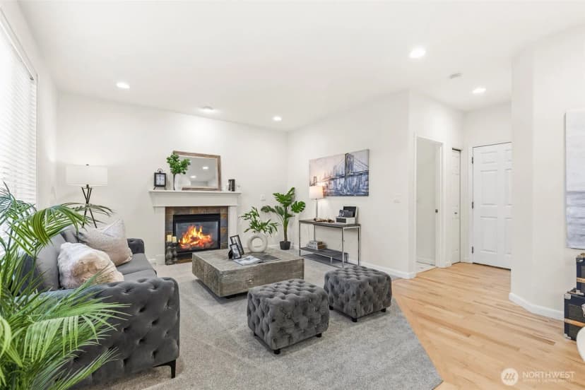 Property photo for 2017 Ne 24th Place, Renton photo 16