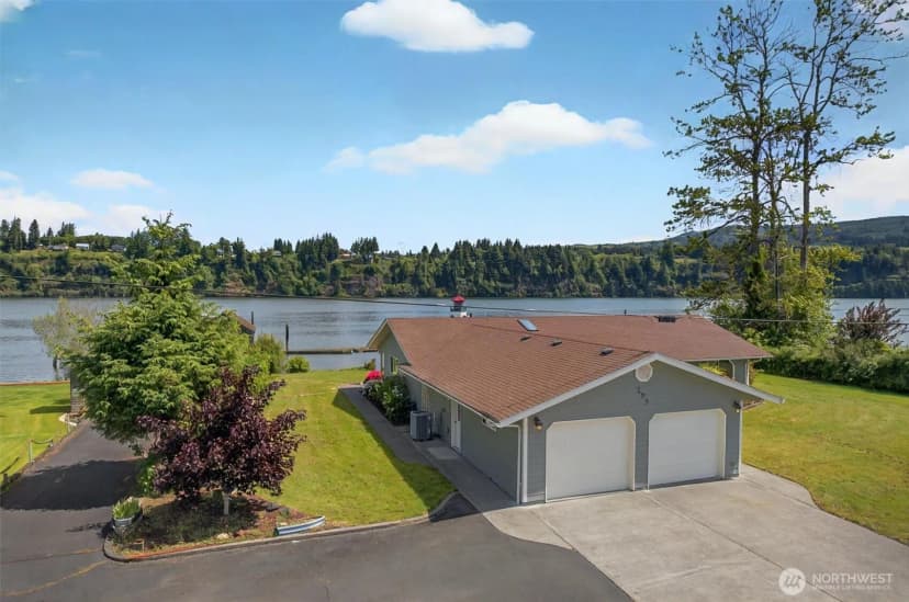 Property photo for 293 State Route 409, Cathlamet photo 2