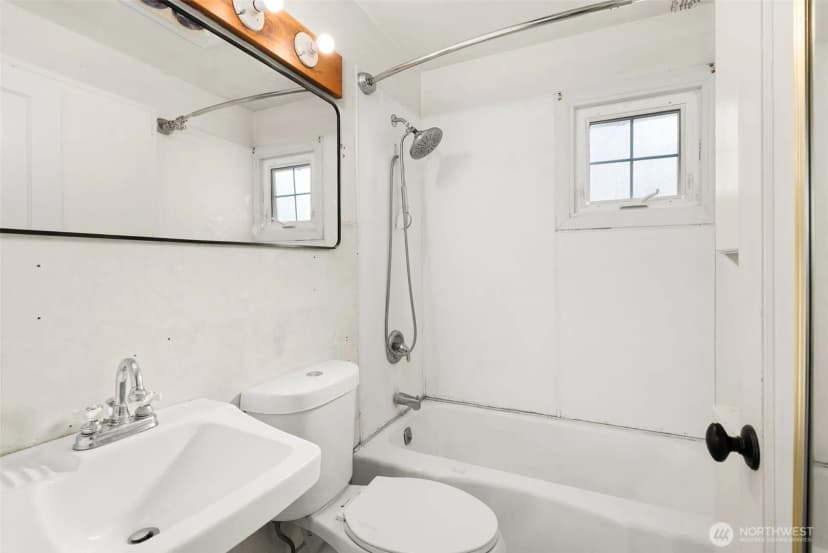 Property photo for 370 Se Whitecap Alley, Shelton photo 16
