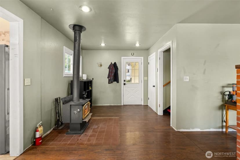 Property photo for 370 Se Whitecap Alley, Shelton photo 6