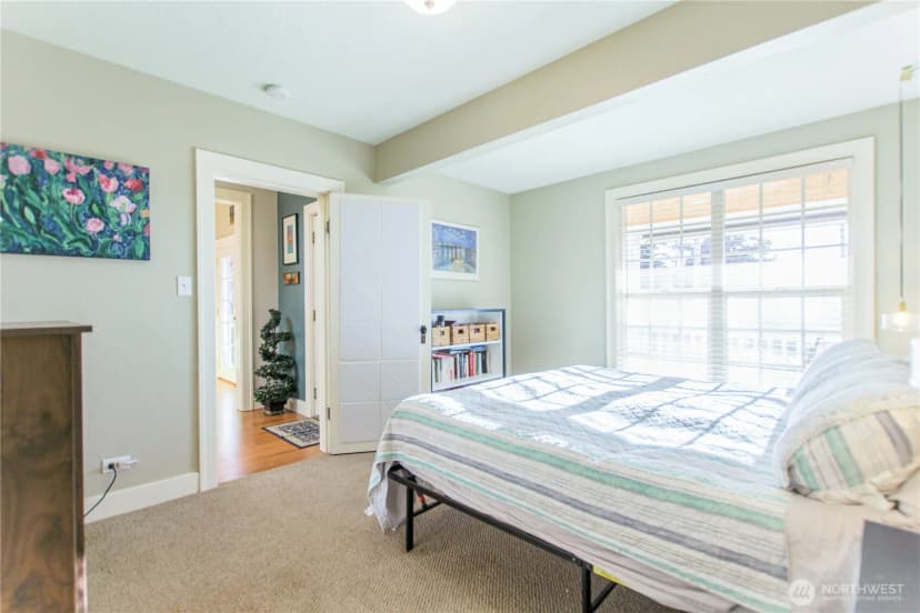 Property photo for 475 Columbia Street, Cathlamet photo 18