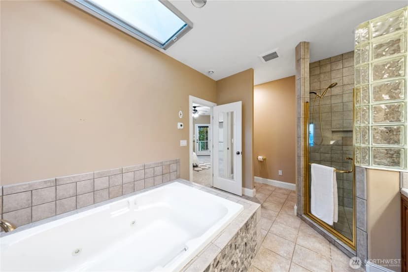 Property photo for 6608 Ivy Street, Anacortes photo 33