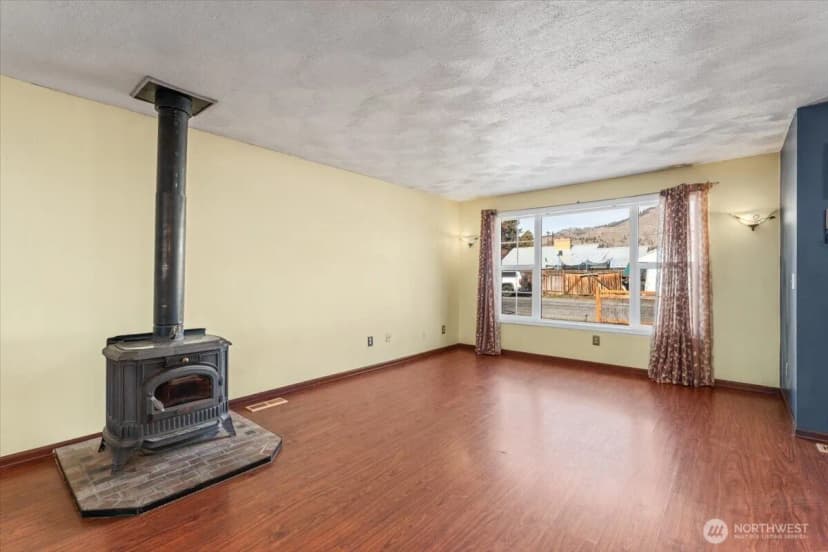 Property photo for 902 Ivy Avenue, Cashmere photo 7