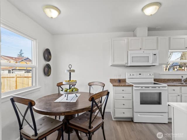 Property photo for 6802 S Oakes Street, Tacoma photo 4