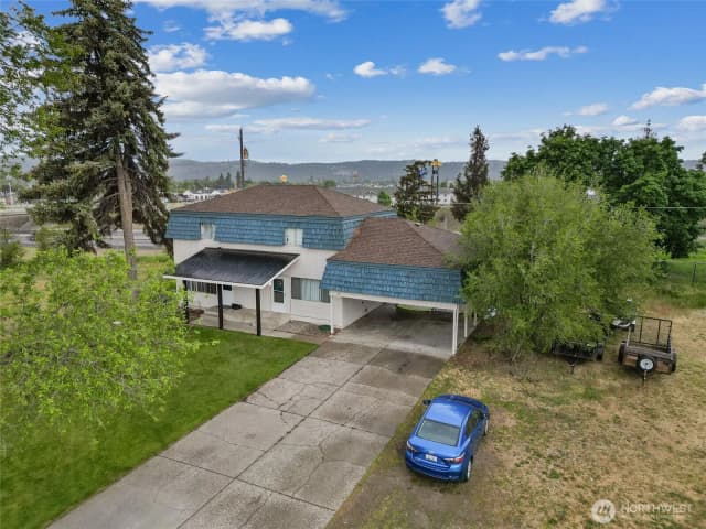 Property photo for 1719 N Willow Road, Spokane Valley photo 3