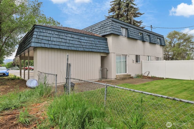 Property photo for 1719 N Willow Road, Spokane Valley photo 21