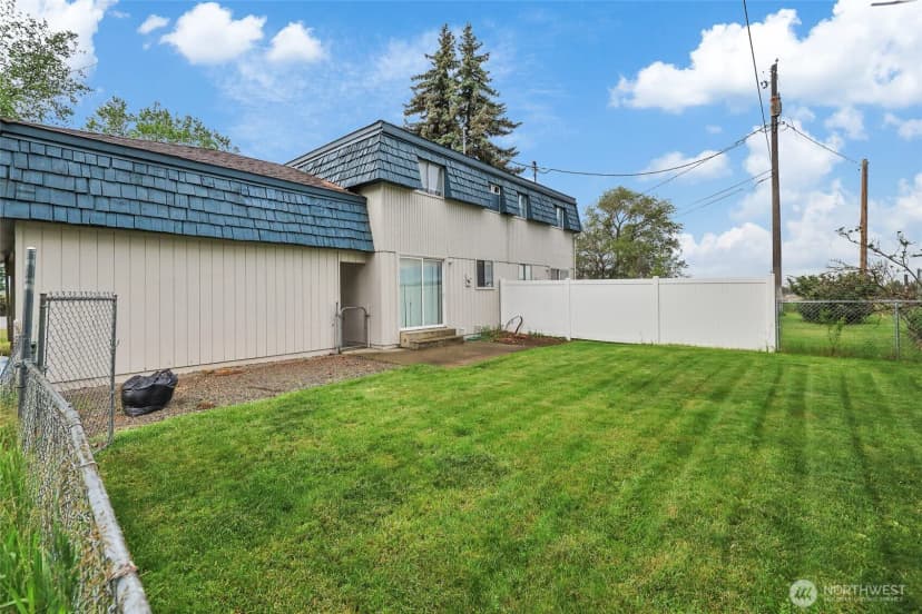 Property photo for 1719 N Willow Road, Spokane Valley photo 22
