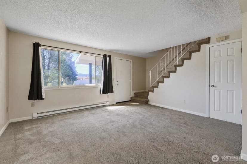 Property photo for 1719 N Willow Road, Spokane Valley photo 6