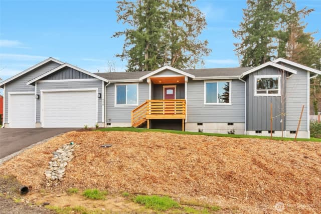 Property photo for 4940 Johnson Street Nw, Bremerton