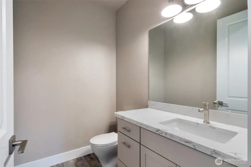 Property photo for 4940 Johnson Street Nw, Bremerton photo 16