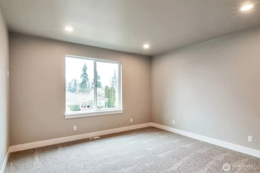 Property photo for 4940 Johnson Street Nw, Bremerton photo 11