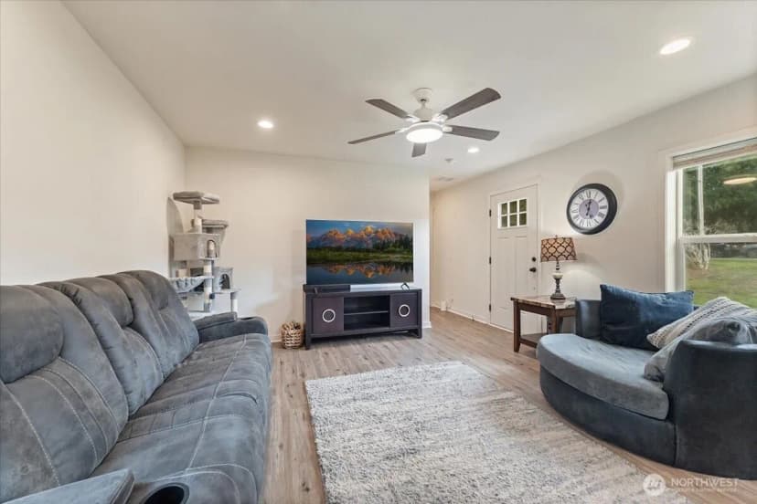 Property photo for 41657 Mountain View Lane, Concrete photo 10