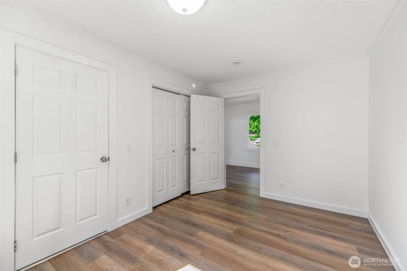 Property photo for 7051 S 125th Street, Seattle photo 14