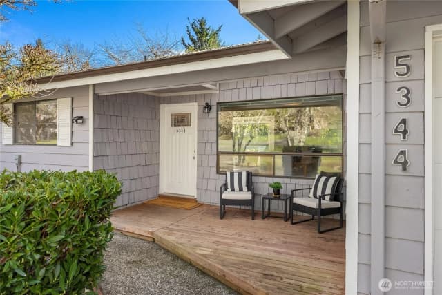 Property photo for 5344 Ruby Place Ne, Bainbridge Island photo 2