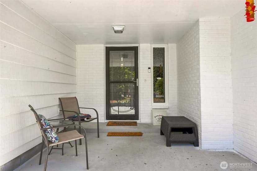 Property photo for 406 Dupont Avenue, Dupont photo 3
