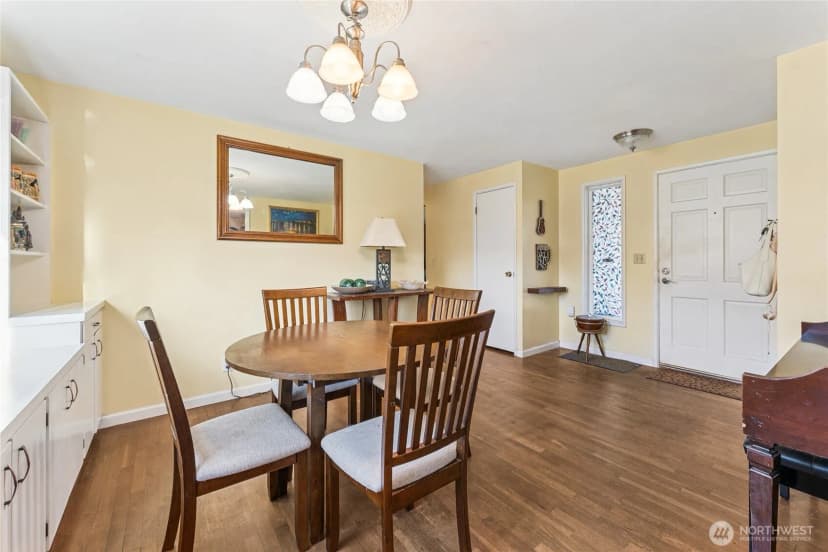 Property photo for 406 Dupont Avenue, Dupont photo 4