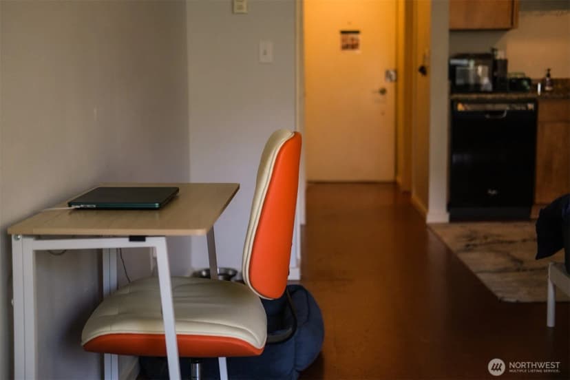Property photo for 1707 Boylston Avenue #206, Seattle photo 10