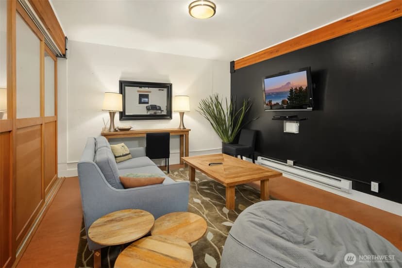 Property photo for 1707 Boylston Avenue #206, Seattle photo 13