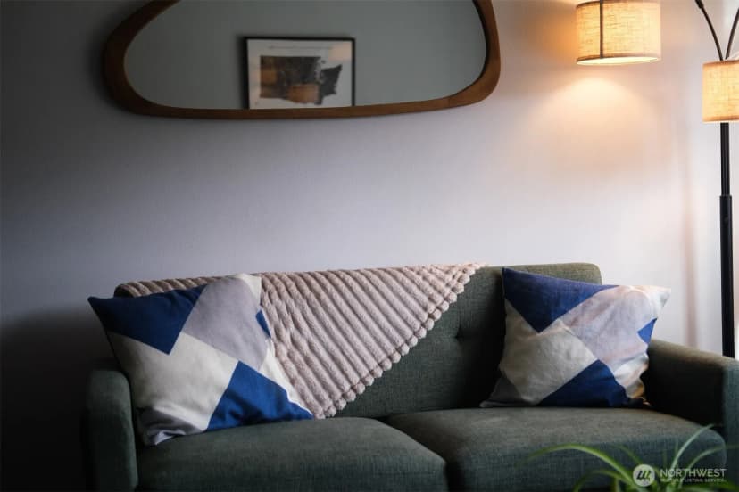 Property photo for 1707 Boylston Avenue #206, Seattle photo 5