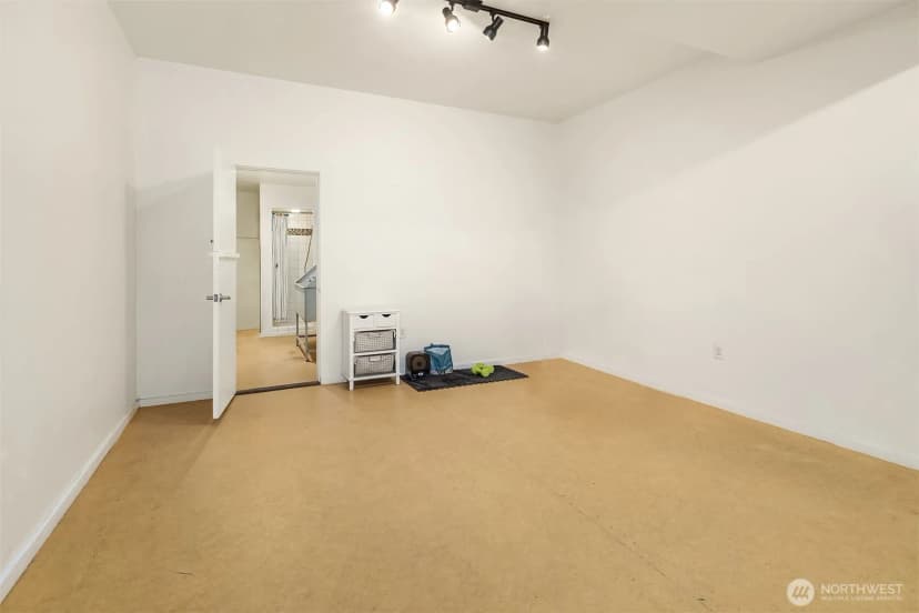 Property photo for 1707 Boylston Avenue #206, Seattle photo 19