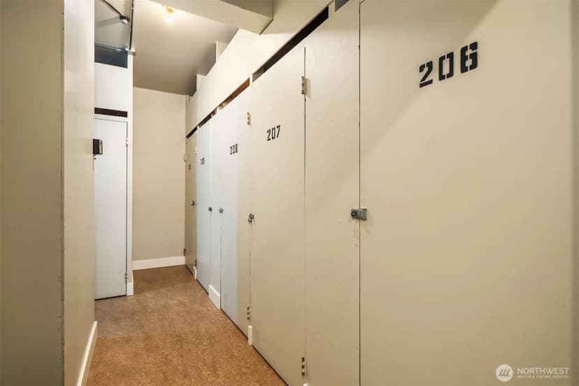 Property photo for 1707 Boylston Avenue #206, Seattle photo 18