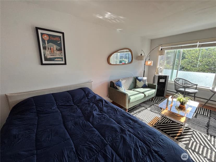 Property photo for 1707 Boylston Avenue #206, Seattle photo 6