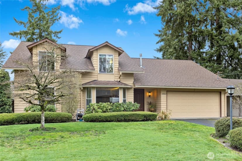 Property photo for 16602 Ne 18th Street, Bellevue