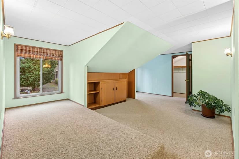 Property photo for 16602 Ne 18th Street, Bellevue photo 29