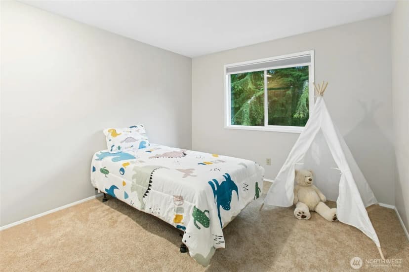 Property photo for 4310 209th Avenue Ne, Sammamish photo 21
