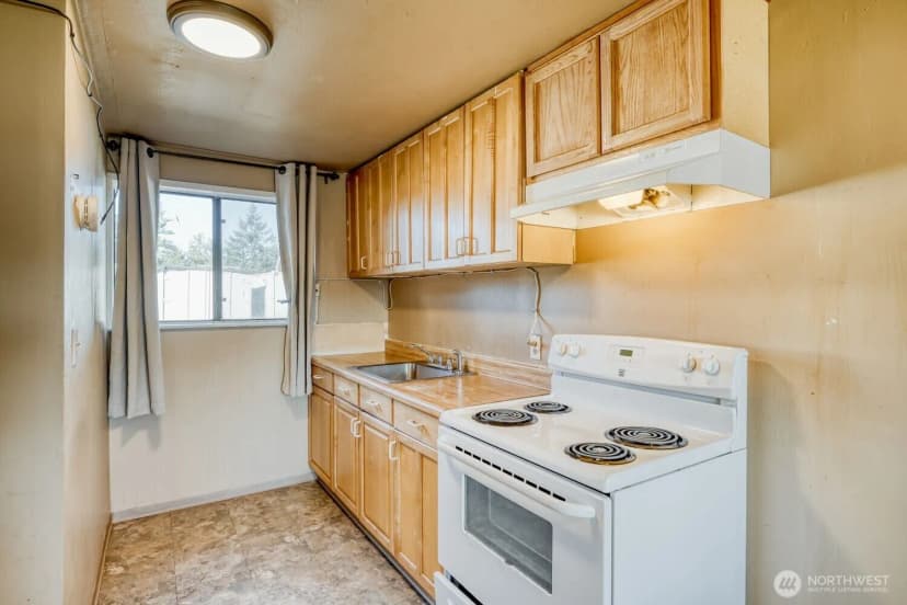 Property photo for 3817 94th Street Sw, Lakewood photo 6