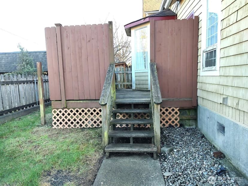 Property photo for 114 W 4th, Aberdeen photo 24