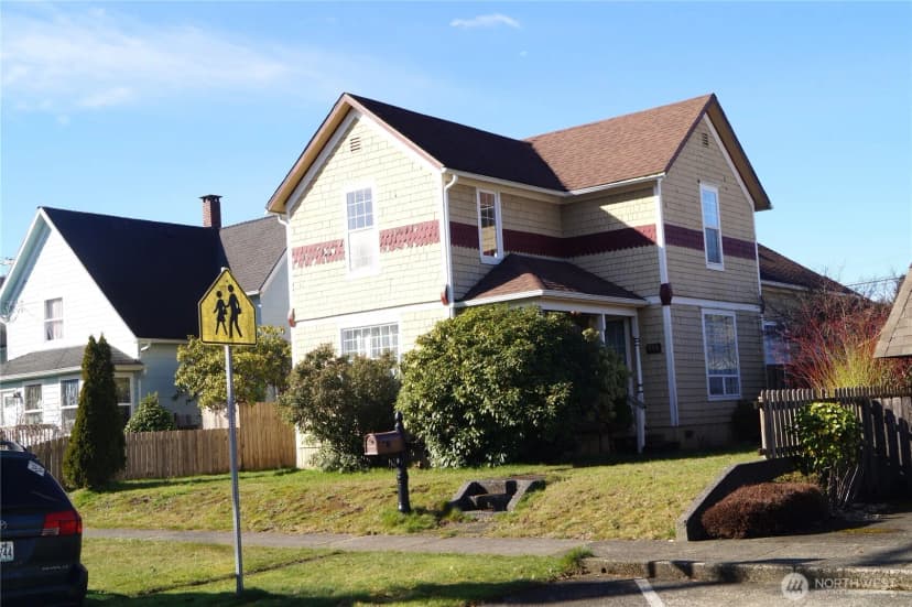 Property photo for 114 W 4th, Aberdeen