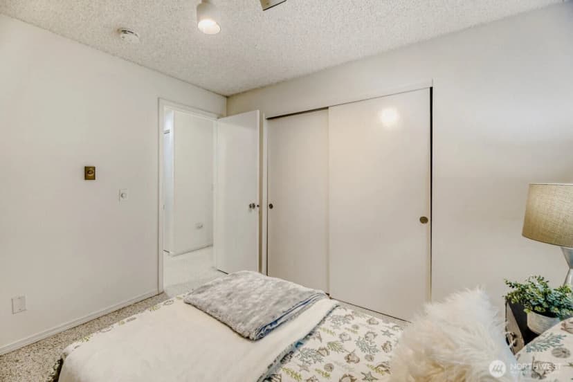 Property photo for 12904 126th Court Ne #j302, Kirkland photo 18