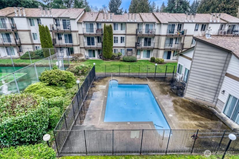 Property photo for 12904 126th Court Ne #j302, Kirkland photo 26