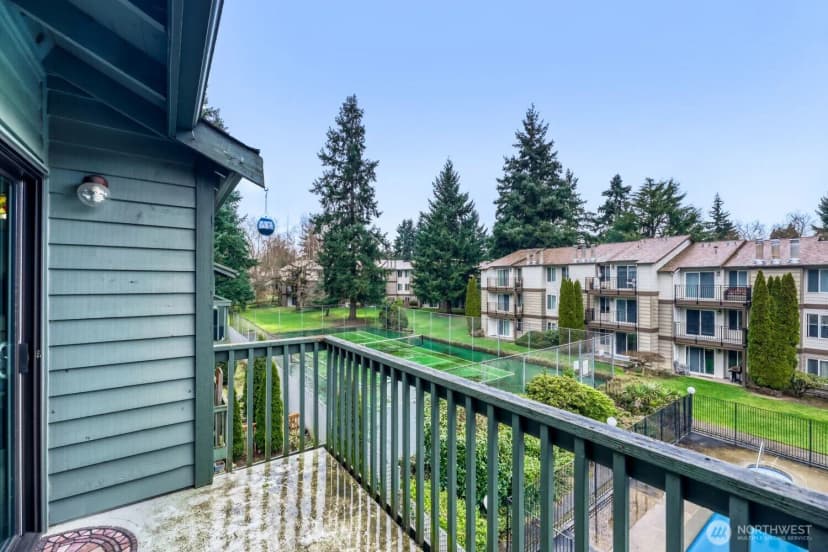 Property photo for 12904 126th Court Ne #j302, Kirkland photo 17