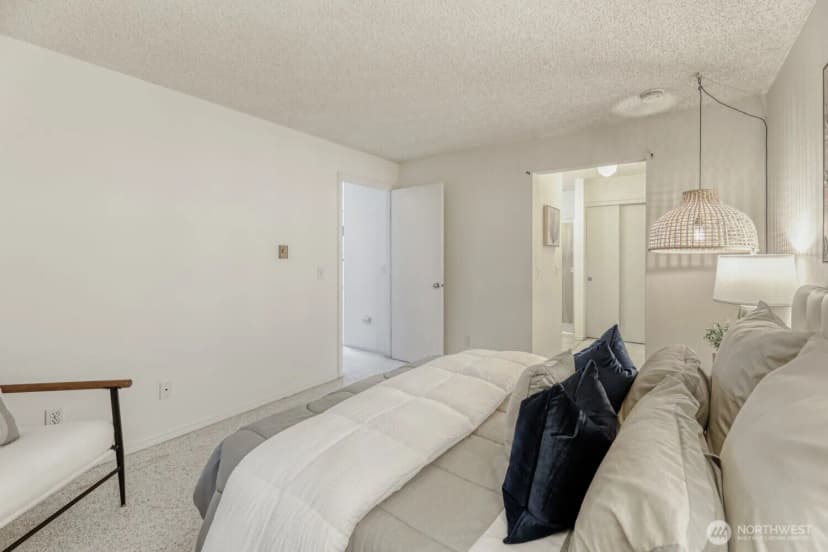 Property photo for 12904 126th Court Ne #j302, Kirkland photo 10