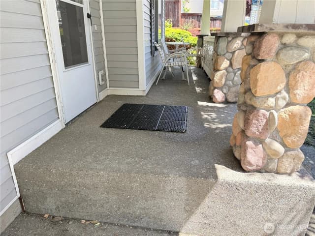 Property photo for 26410 110th Place Se, Kent photo 3
