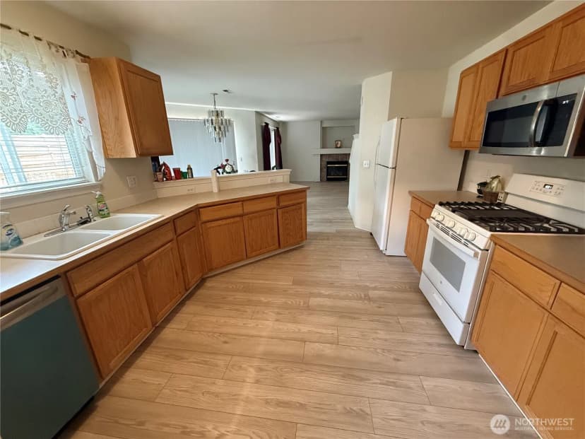 Property photo for 26410 110th Place Se, Kent photo 22