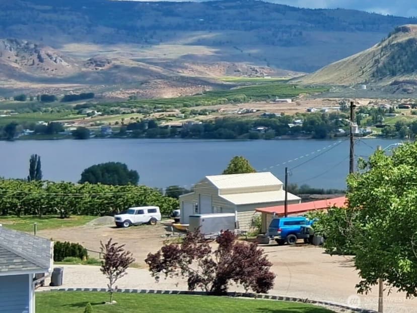 Property photo for 2206 Summit Drive, Oroville photo 4