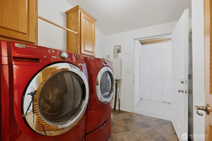 Property photo for 402 Parrish Road, Sequim photo 20