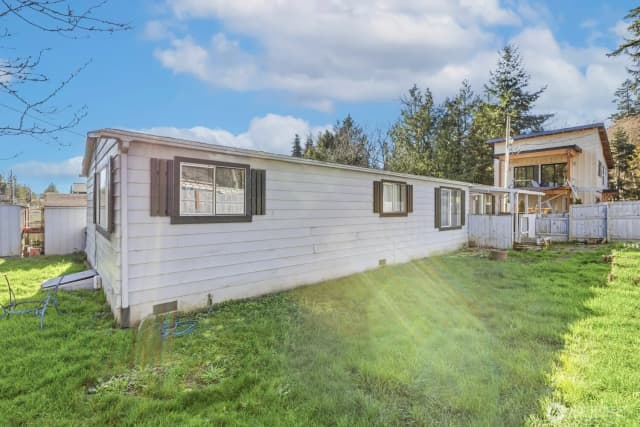 Property photo for 7275 Ne Geneva Street, Suquamish photo 3