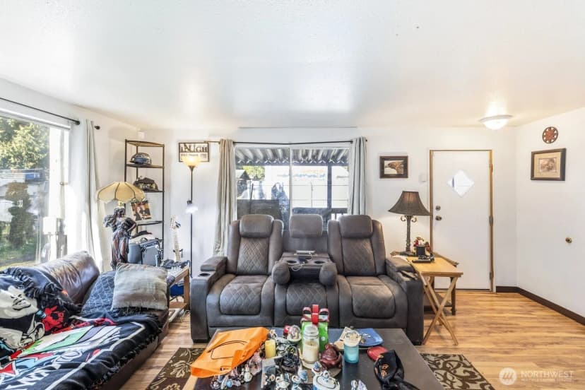 Property photo for 7275 Ne Geneva Street, Suquamish photo 6