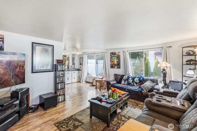 Property photo for 7275 Ne Geneva Street, Suquamish photo 4