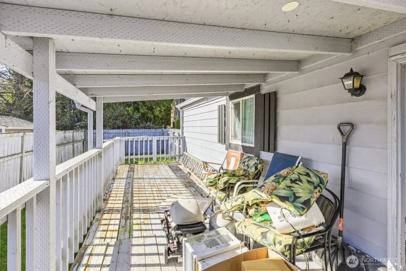 Property photo for 7275 Ne Geneva Street, Suquamish photo 18