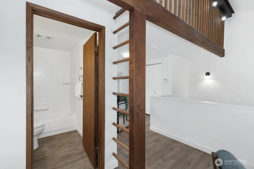 Property photo for 1115 207th Place Ne, Sammamish photo 26