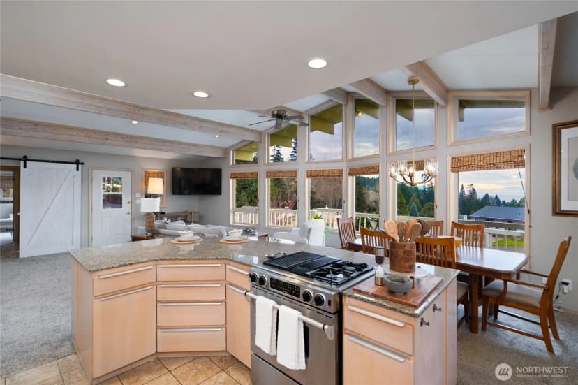Property photo for 4402 Bryce Drive, Anacortes photo 10